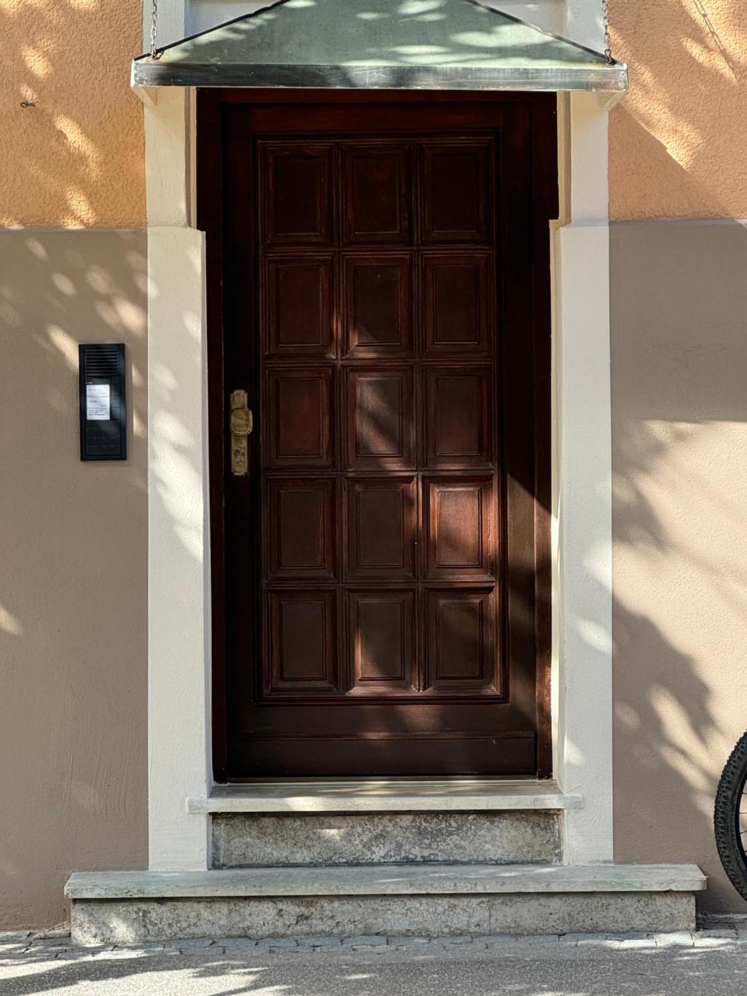 90Qm 4-Zimmer-Wohnung - Apartment Friedrichstrasse Vaihingen an der Enz Buitenkant foto